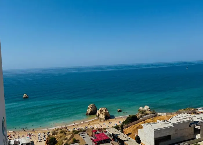 Concorde Luxury Ocean View Apartamento *